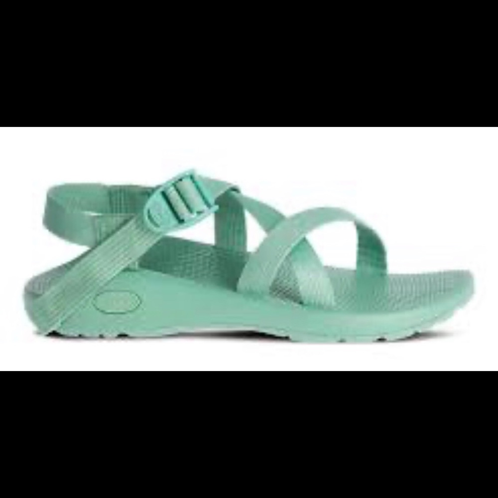 BRAND NEW CHACOS